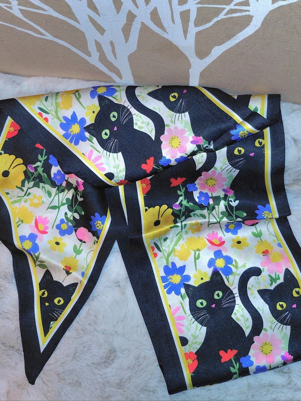 Stylish Black Cat Floral Bandana for Cats
